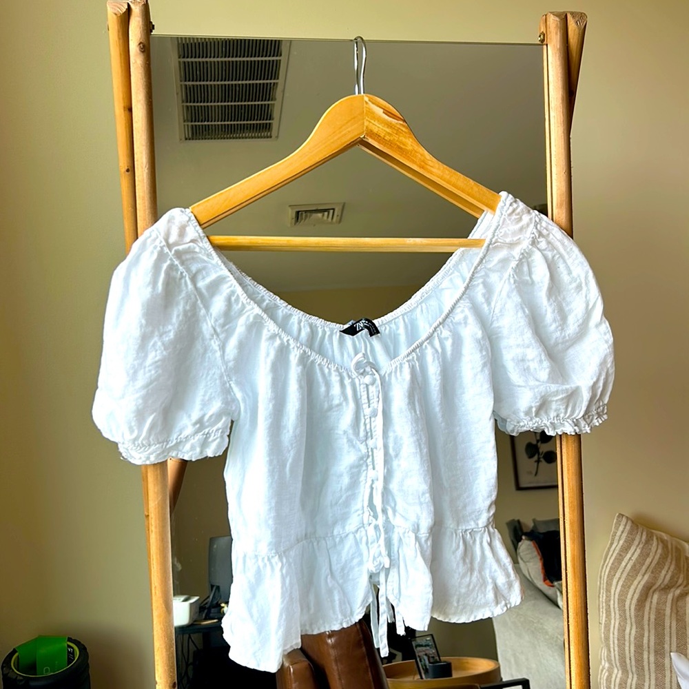 Zara Relaxed Peplum Top w/ Puff Sleeves